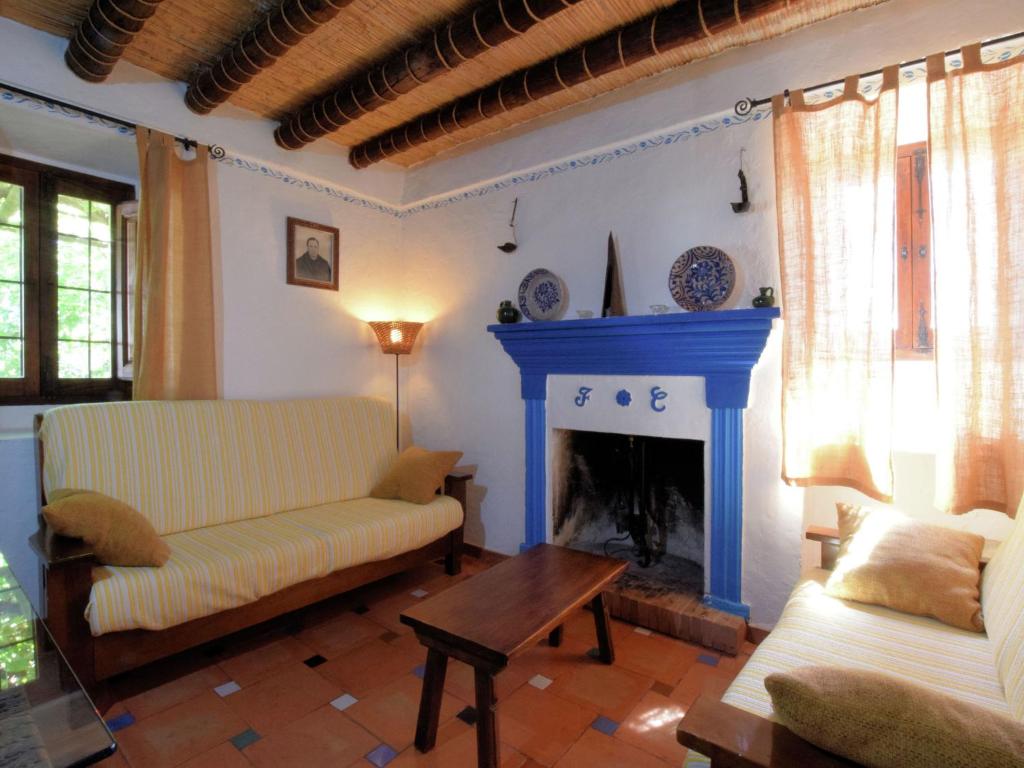 Fotografia z galérie ubytovania Cottage in Fuentes de Cesna with swimming pool v destinácii Fuentes de Cesna