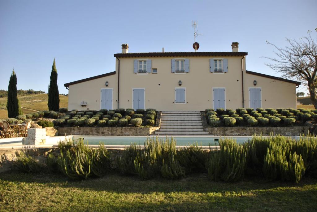 Borgo Conde Wine Resort - Junior Suite Met Uitzicht Op Het Zwembad