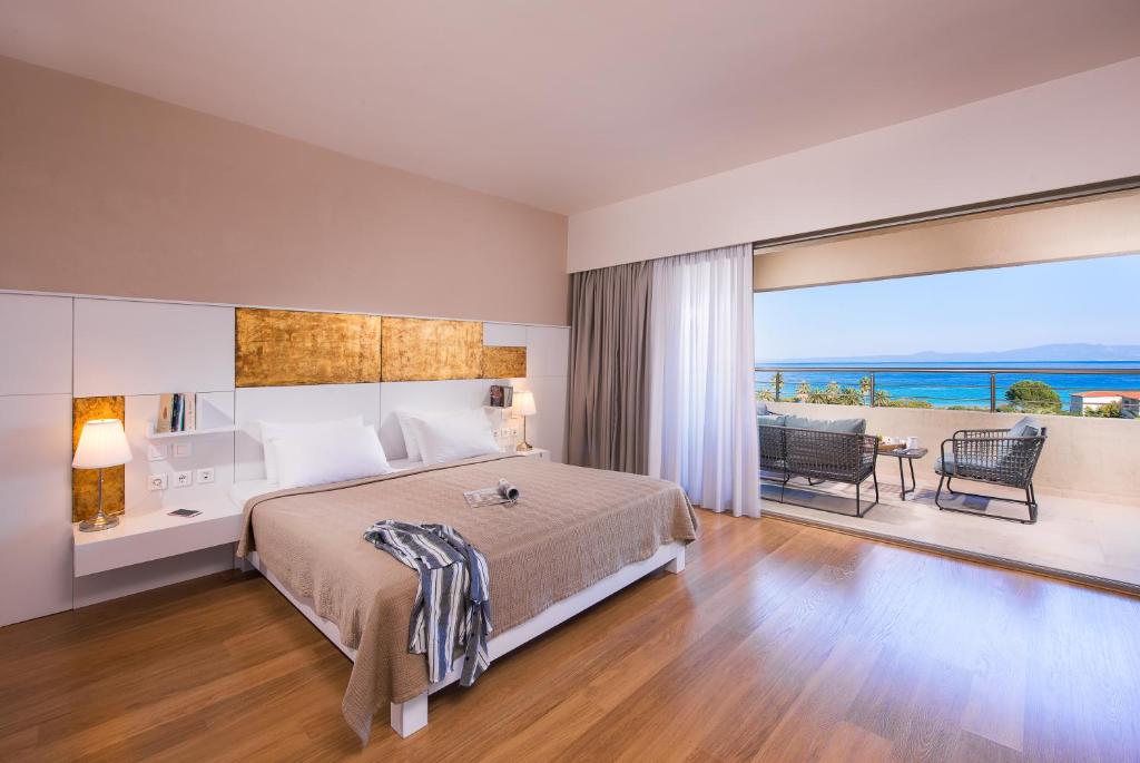 Kassandra Palace Seaside Resort - 