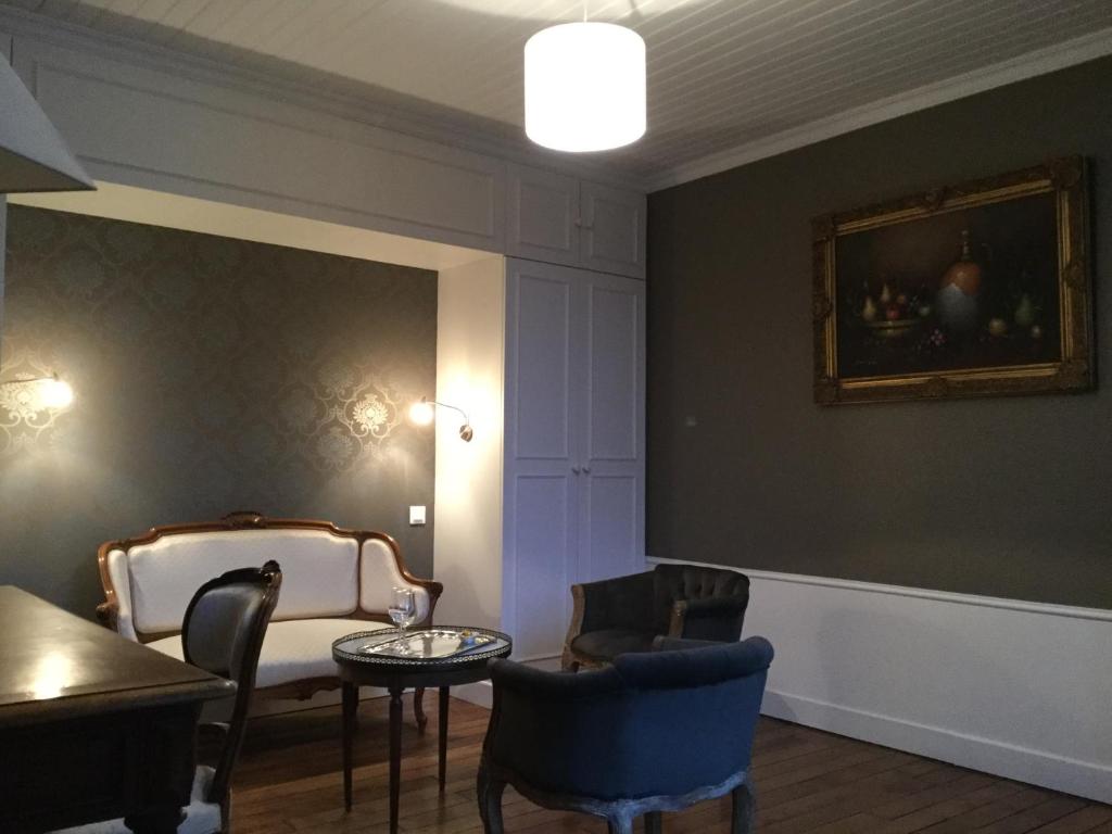 Le Clos d 'Aÿ - Superior Suite