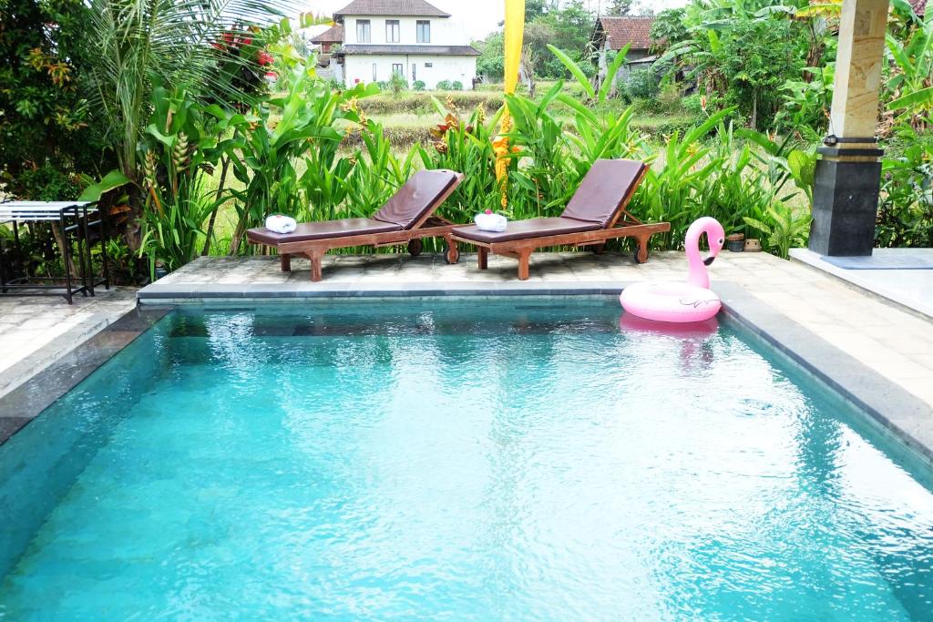 Piscina di Rendira Villa o nelle vicinanze
