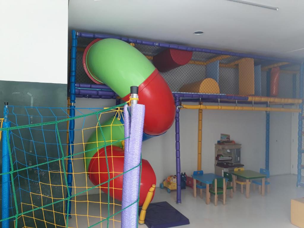  Amplo e Confortável Apartamento em Santos