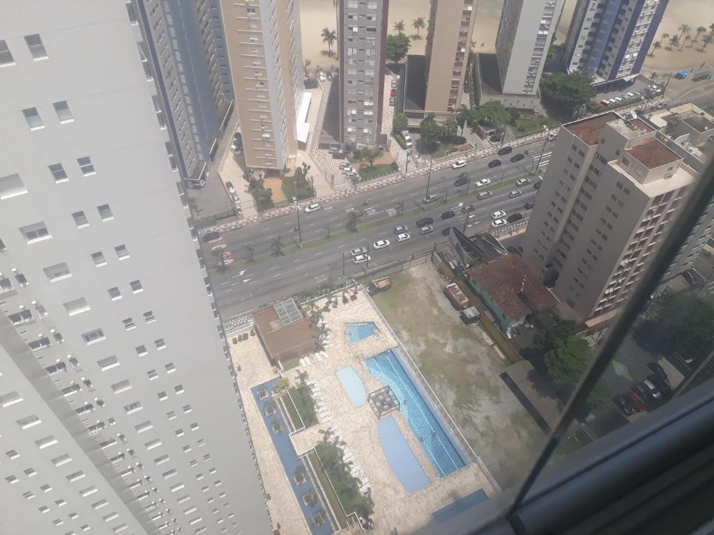  Amplo e Confortável Apartamento em Santos