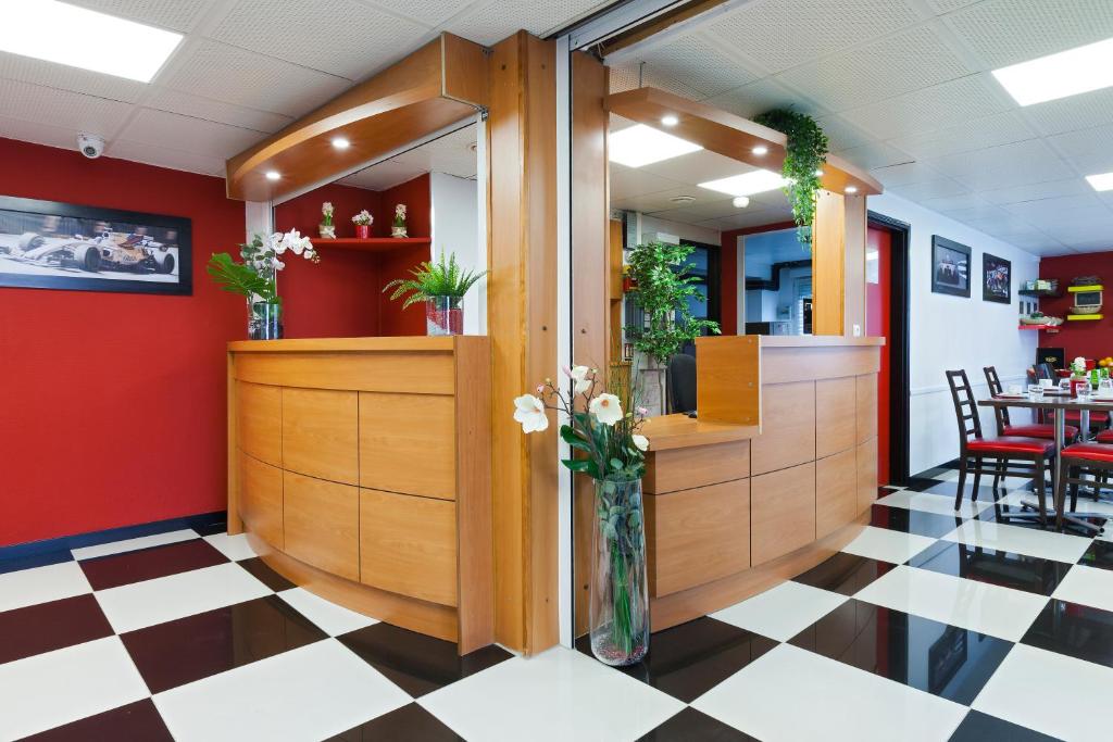 Restaurace v ubytování Enzo Hotels Chalons en Champagne