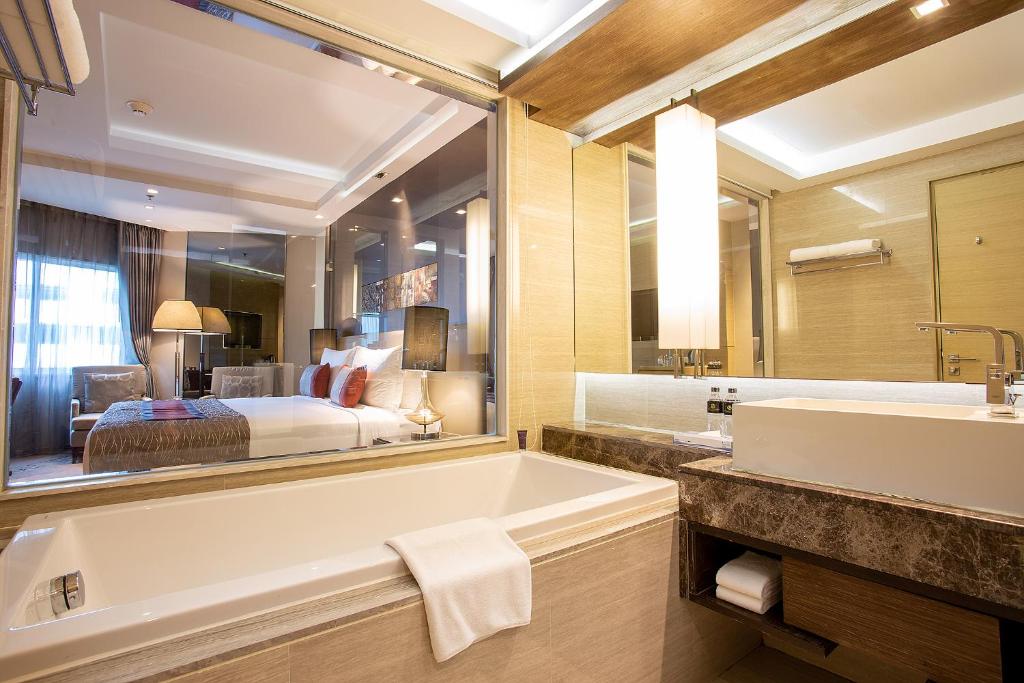 Graceland Bangkok by Grace Hotel - SHA Extra Plus - Resim 26