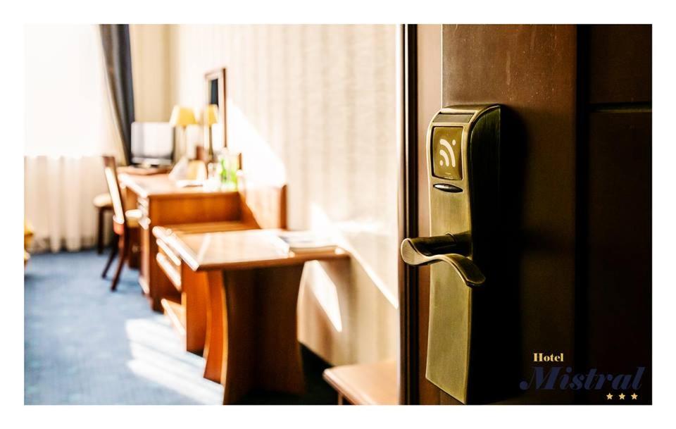 Fotografie z fotogalerie ubytování Hotel Mistral v destinaci Marki