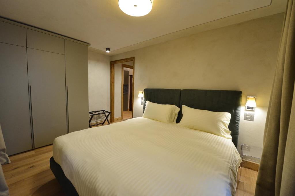 Le Reve Charmant Apartments - Via Sant'Orso,2 - 7