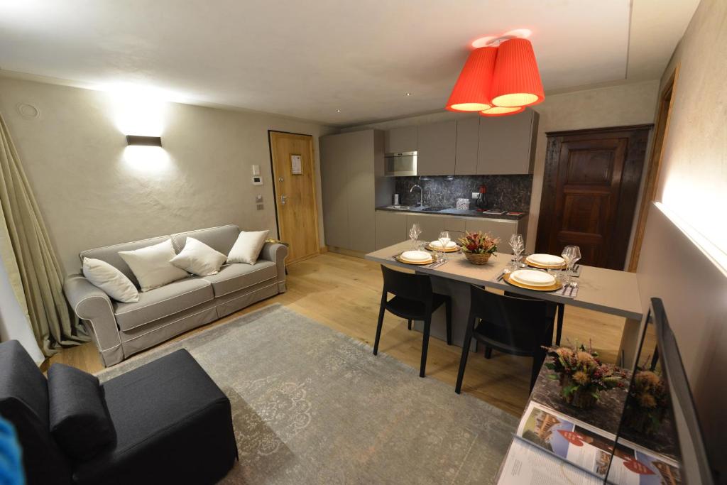 Le Reve Charmant Apartments - Via Sant'Orso,2 - 1