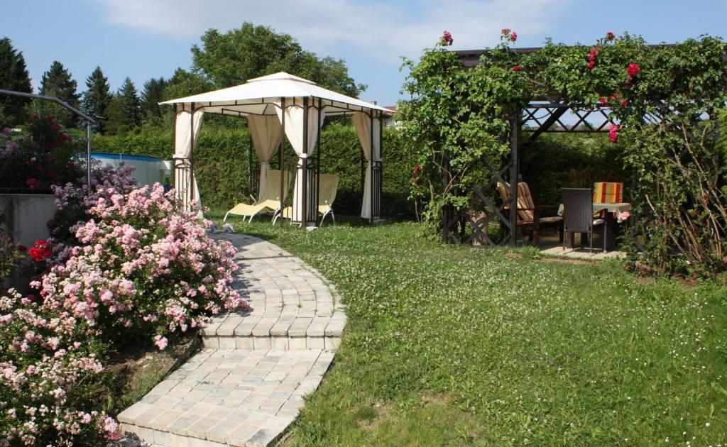 Zahrada ubytování MARTINIHOF - Bad Tatzmannsdorf