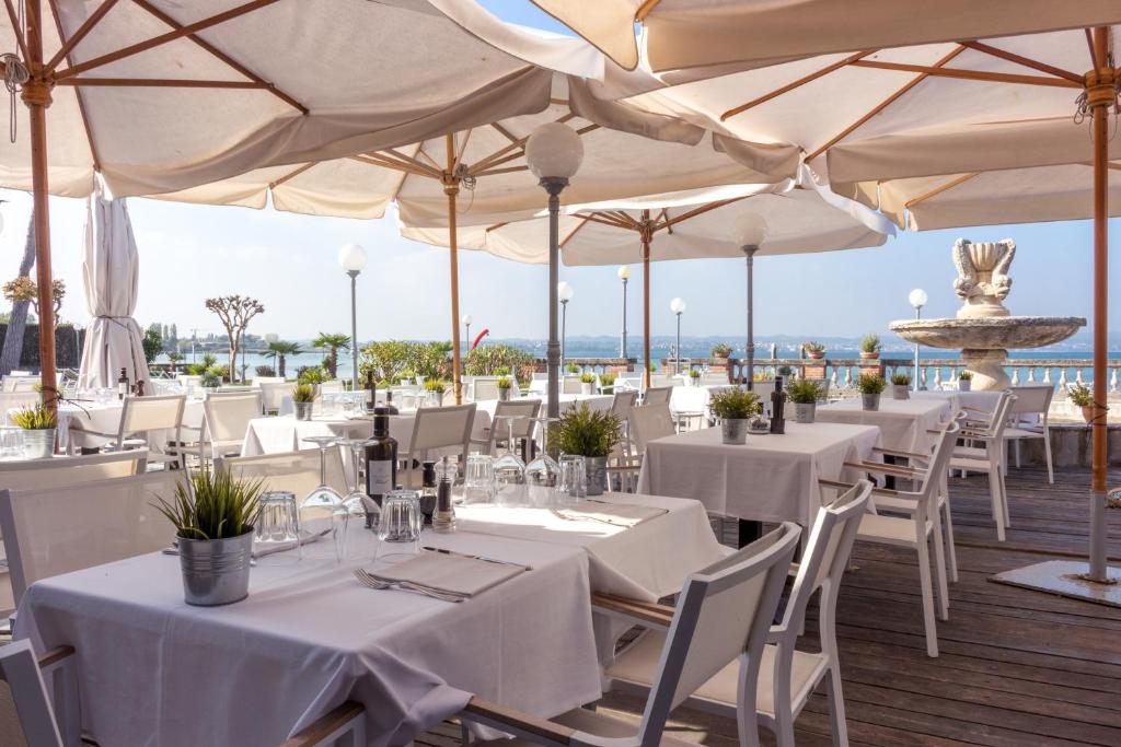 Restaurace v ubytování Villa Pioppi Hotel
