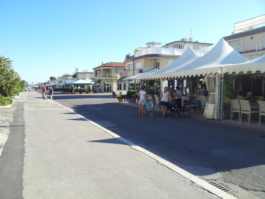 Hotel kim vendégei