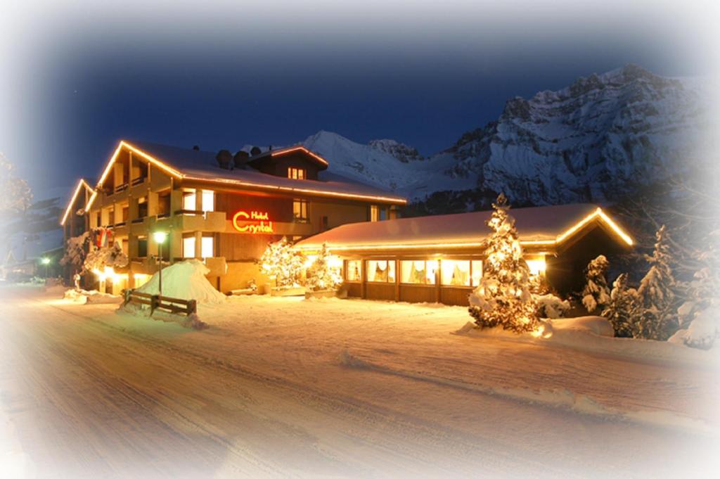 Hotel Crystal v zimě
