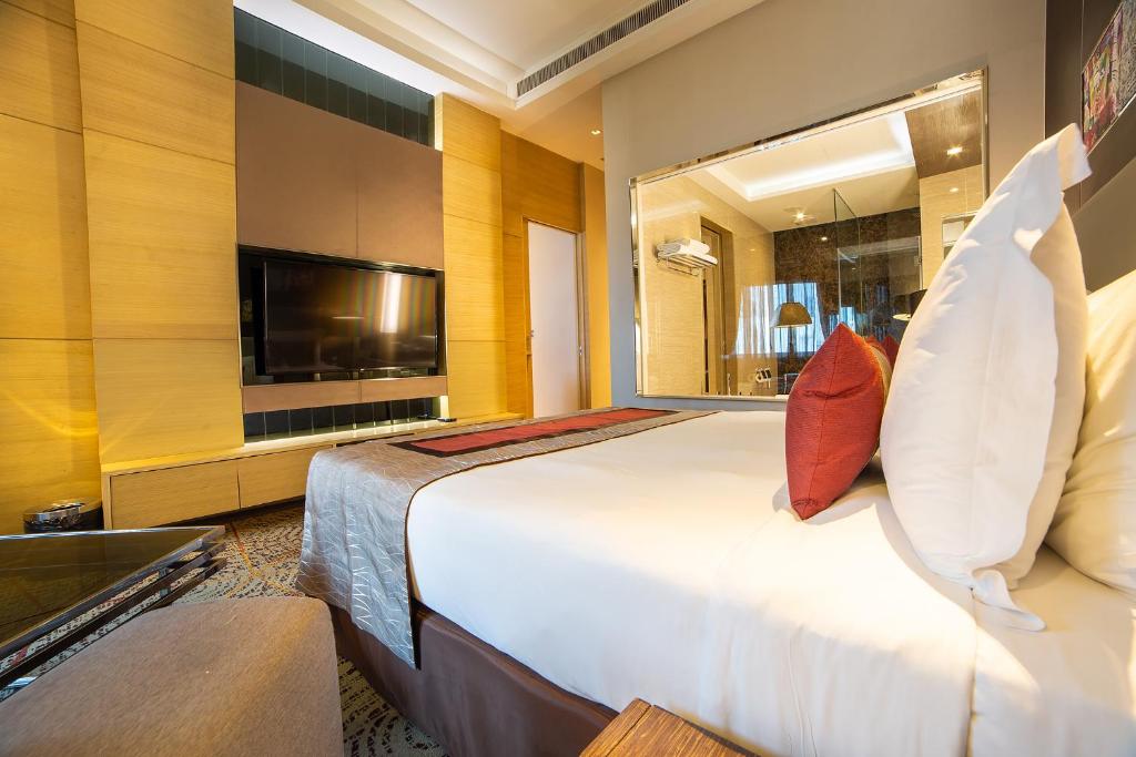 Graceland Bangkok by Grace Hotel - SHA Extra Plus - Resim 14