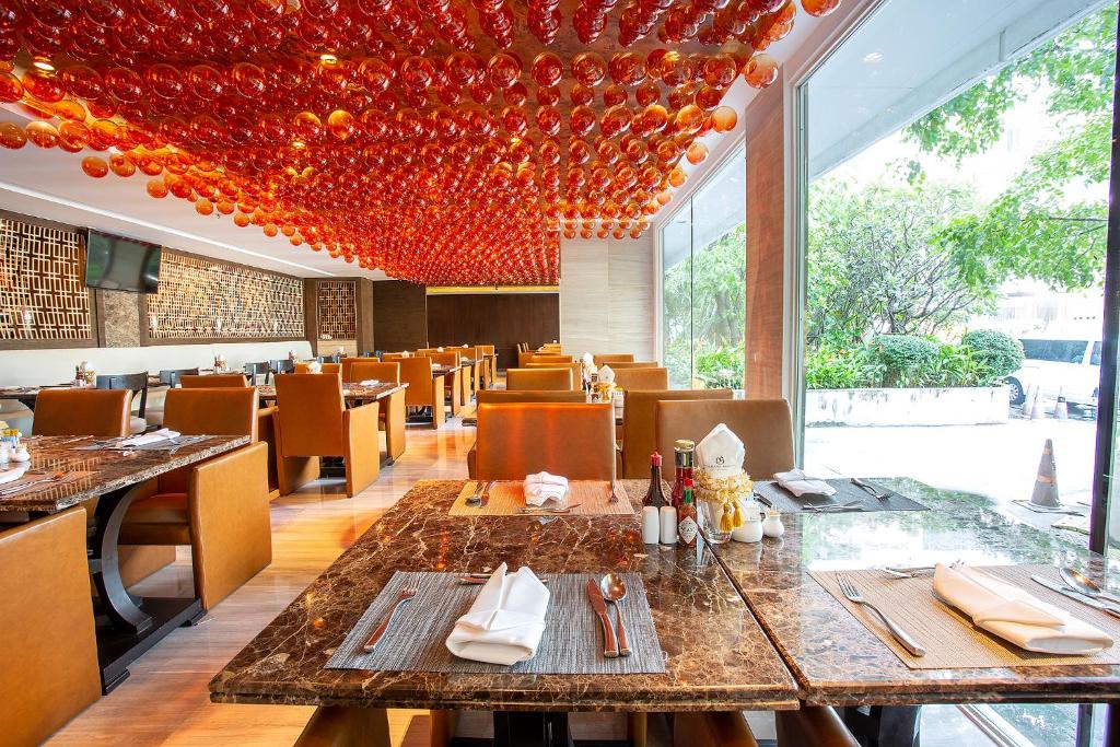 Graceland Bangkok by Grace Hotel - SHA Extra Plus - Resim 8