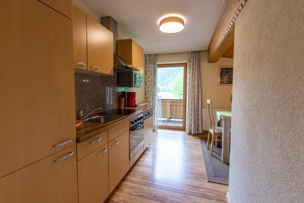 Cucina o angolo cottura di Pension&Appartements Marxenhof