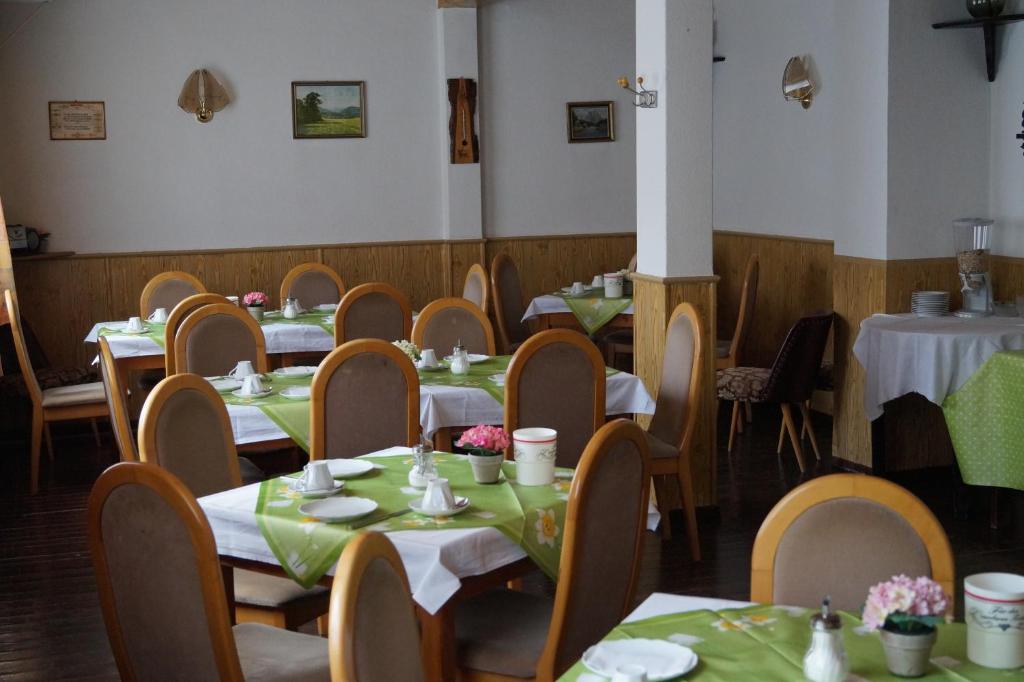 Restaurace v ubytování Pension zum Ritter