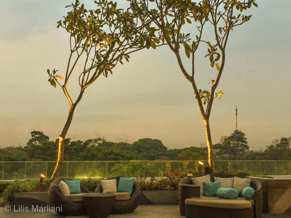 U Residence 2 Golf View Lippo Village Karawaci - Housity