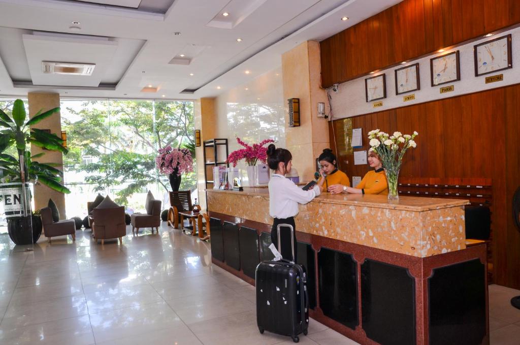 Khu vực sảnh/lễ tân tại Queen Da Nang Hotel