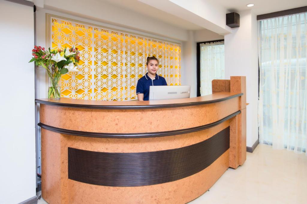 V One Pride-Sukhumvit 22, Bangkok - Resim 5