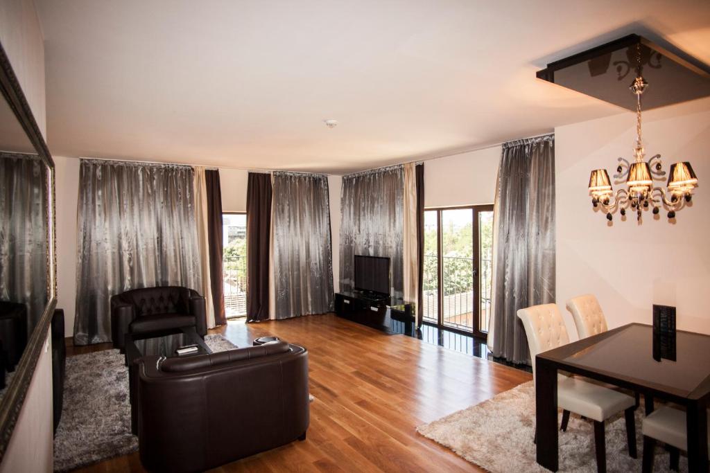 Capital City Center Apart Residence - Deluxe Apartment