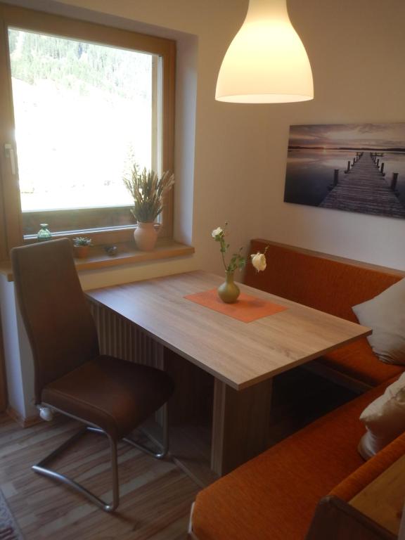 Posedenie v ubytovaní Apartments Weißstein