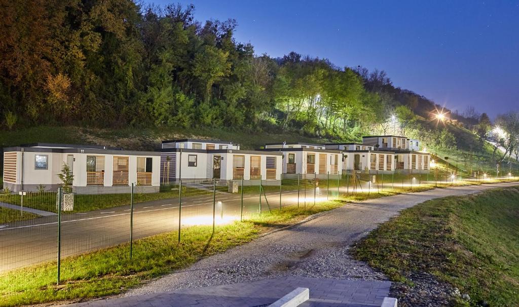 Mobile Homes Terme Jezercica - Mobile Home