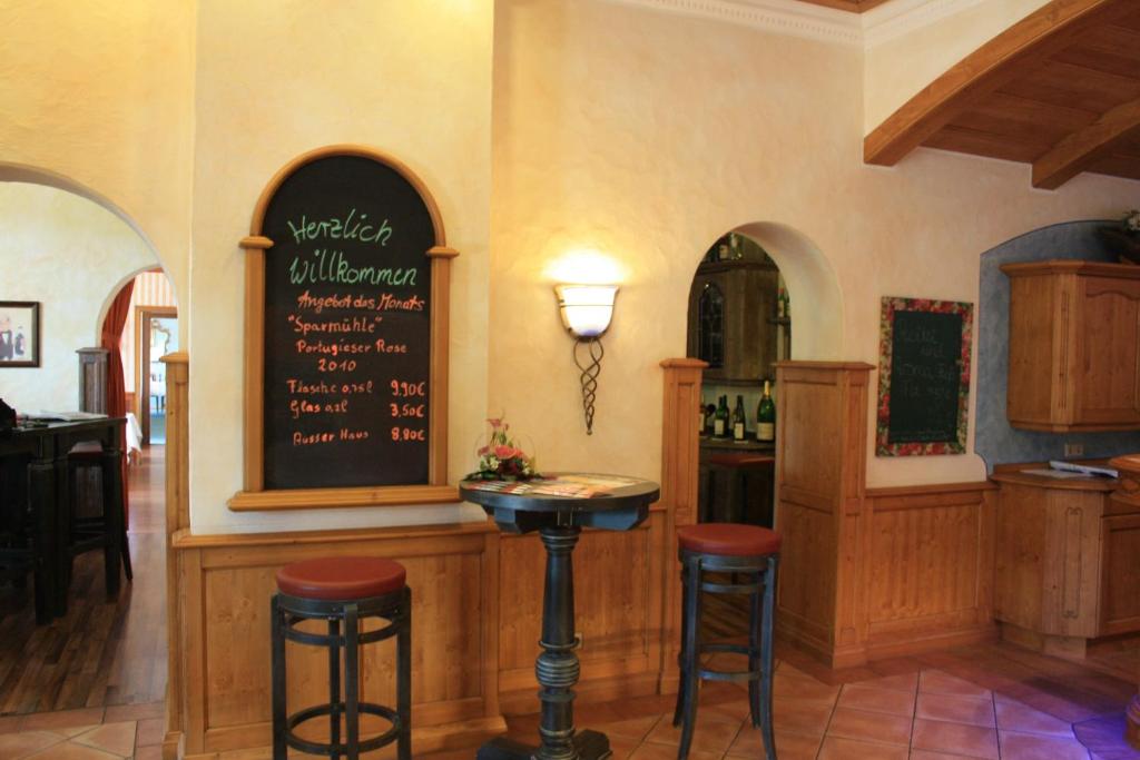Lounge nebo bar v ubytování Privathotel Brügges Loui
