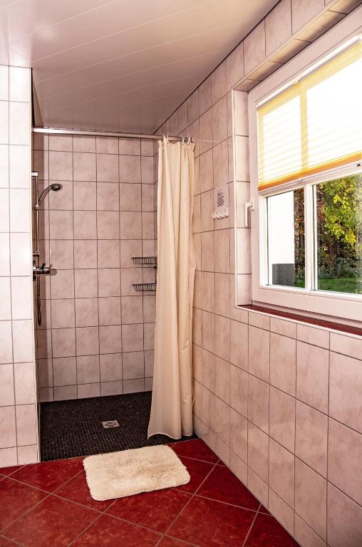 Koupelna v ubytování Haus Bitschnau