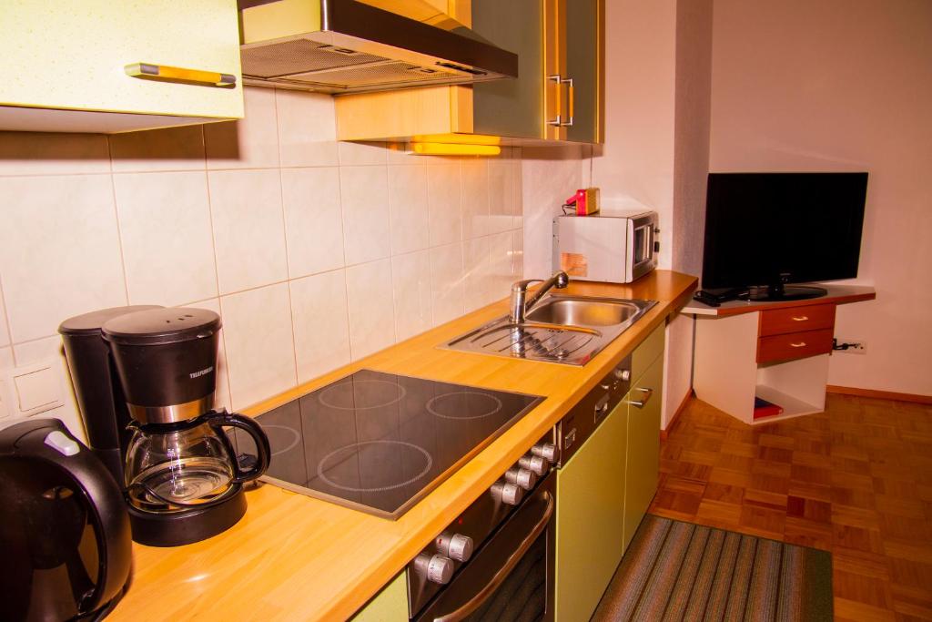 Kuchyň nebo kuchyňský kout v ubytování Haus Bitschnau