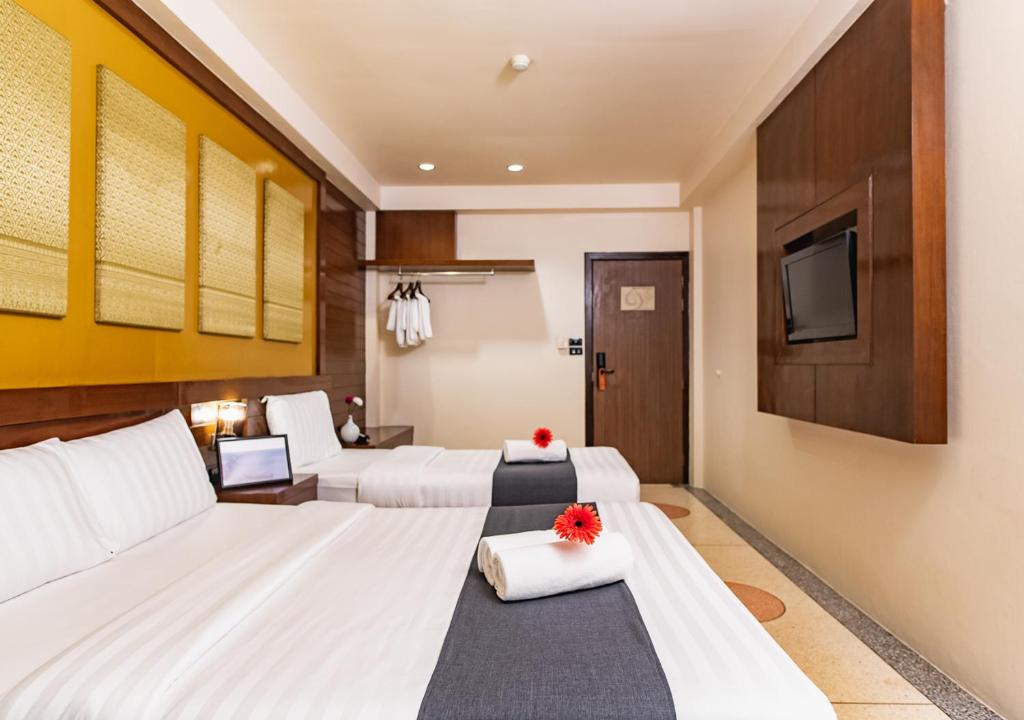 D&D Inn Khaosan - Superior Triple Room