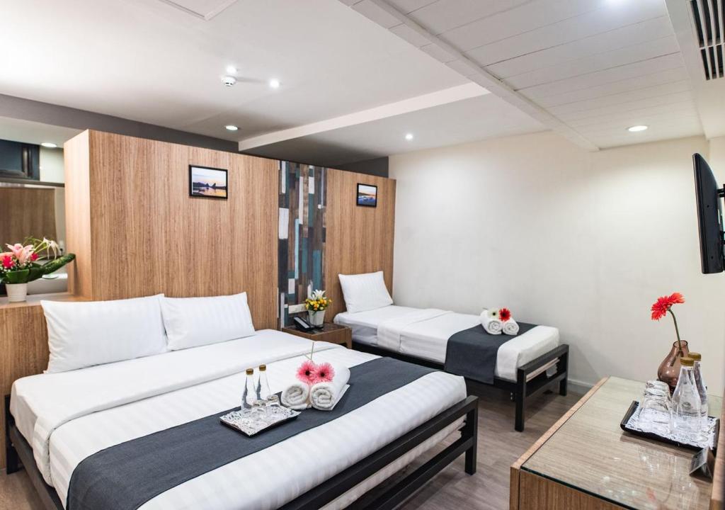 
Classic Triple Room - No Window
