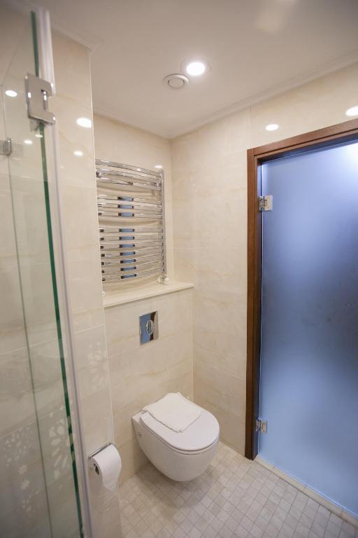 Koupelna v ubytování Jerusalem Hotel