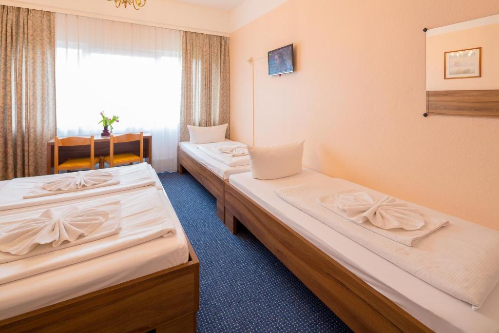 Alper Hotel am Potsdamer Platz - Resim 23