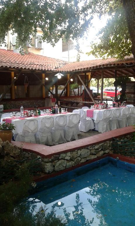 Bazén v ubytování Lydia Hotel nebo v jeho okolí