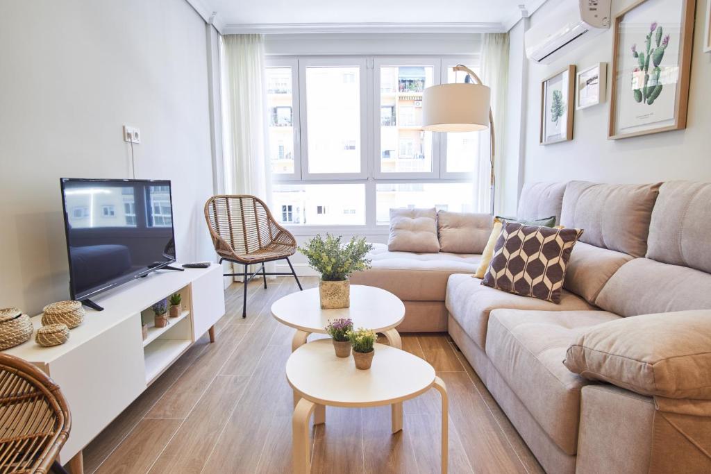 Arjona Riverside Central Deluxe by Valcambre - 1