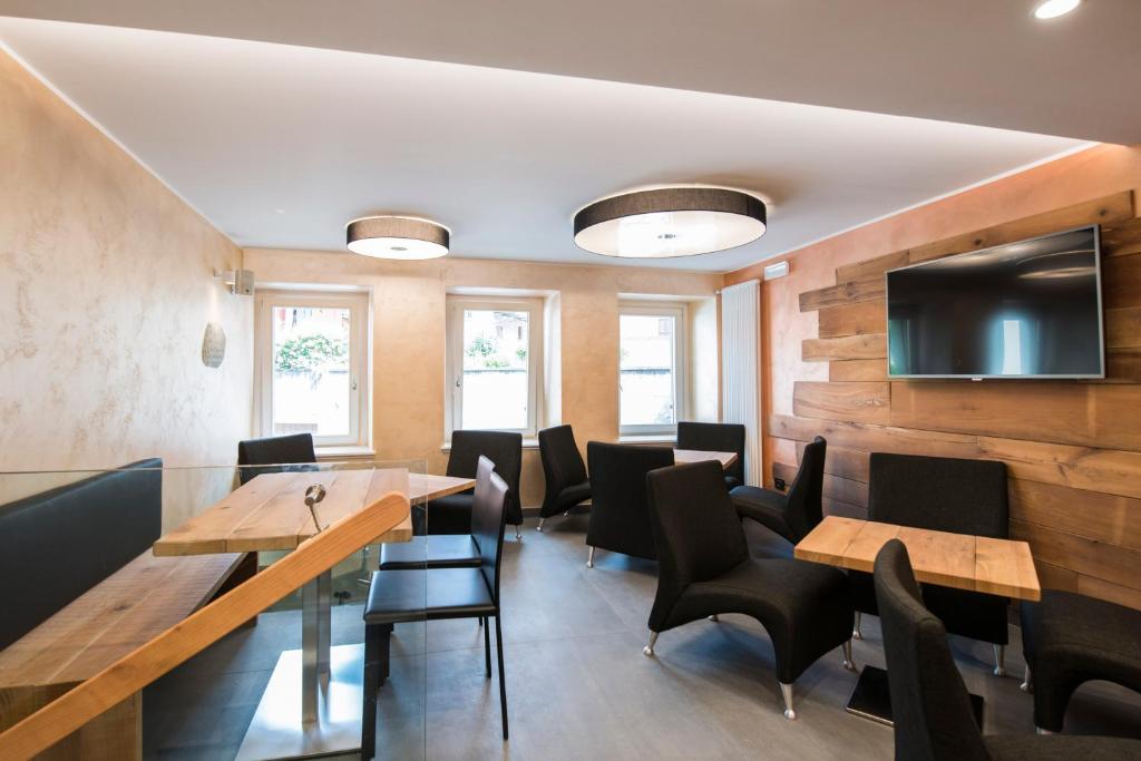 Sjónvarps- og/eða afþreyingartæki á Hotel Ambra