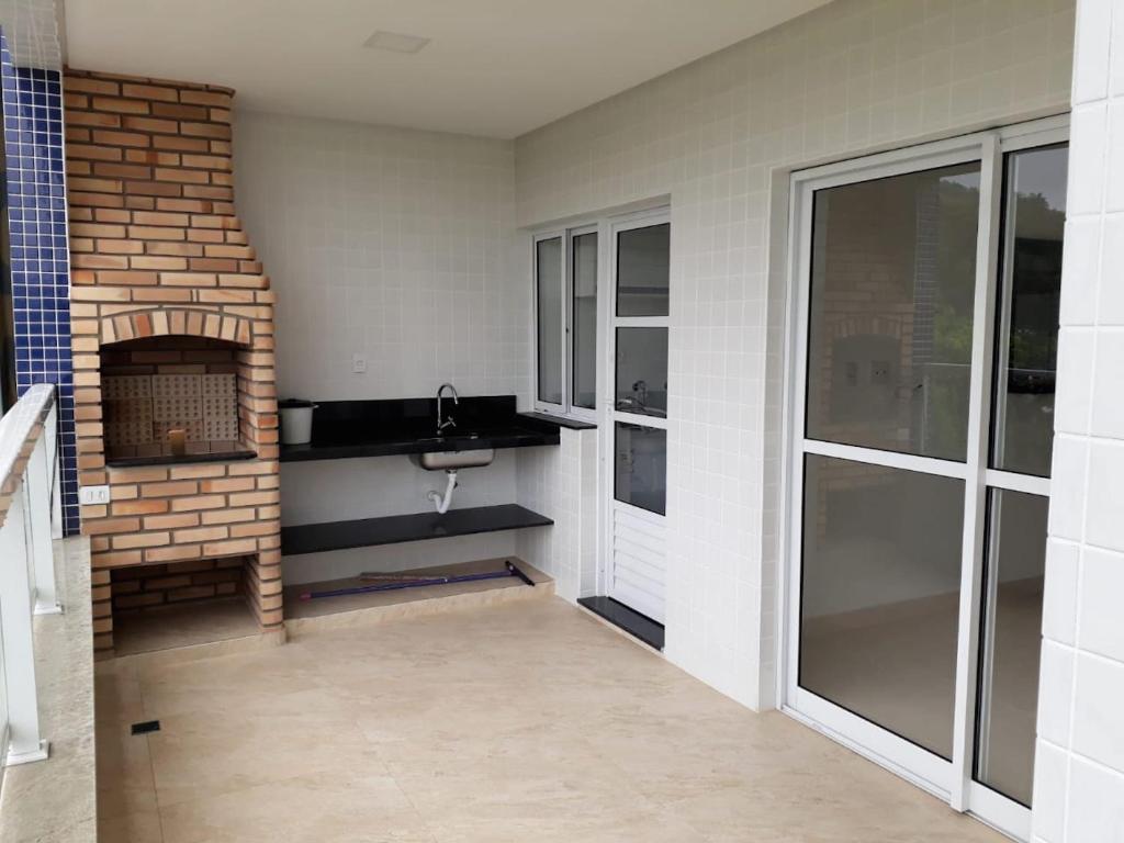  Apartamentos na Praia Toninhas