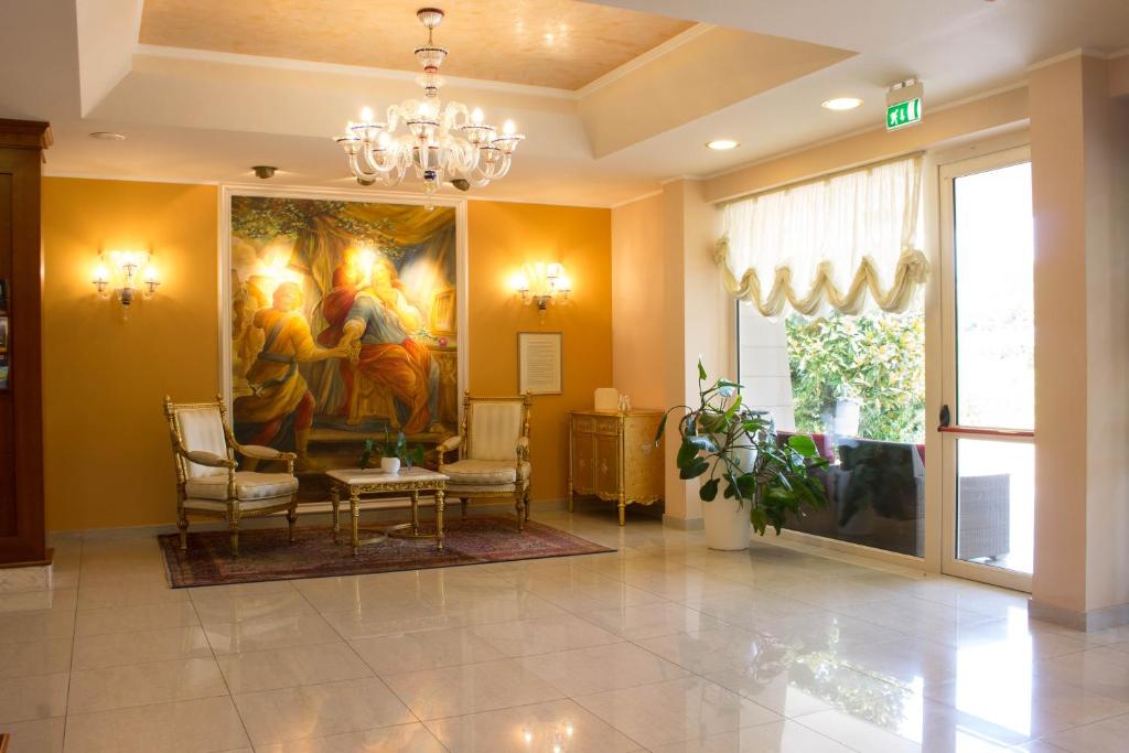 Posezení v ubytování Semiramide Palace Hotel