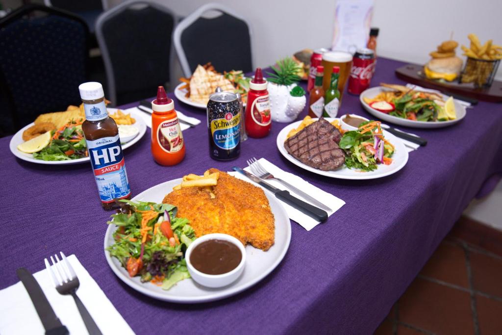 Rosehill Hotel - Resim 36