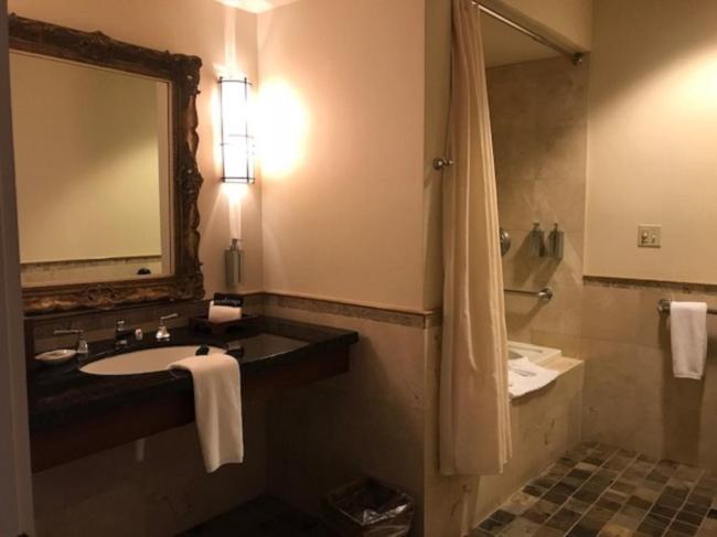 Tradewinds Carmel - 