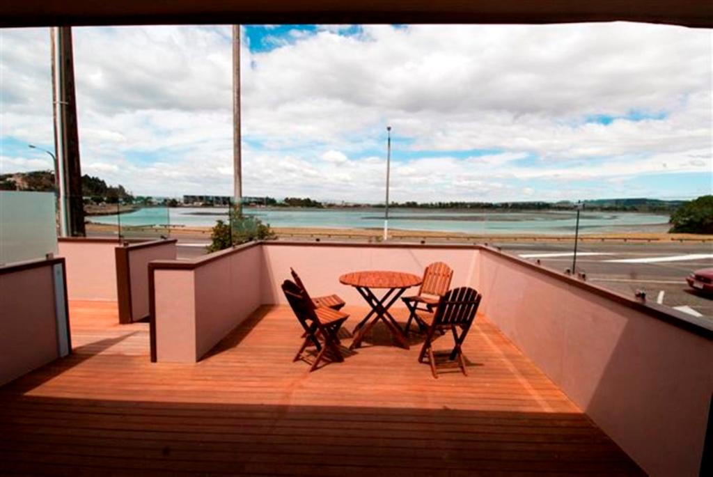 Marineland Beachfront Accommodation - Resim 14