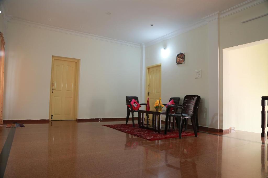 Posezení v ubytování Coimbatore Home Stay & Serviced Apartment