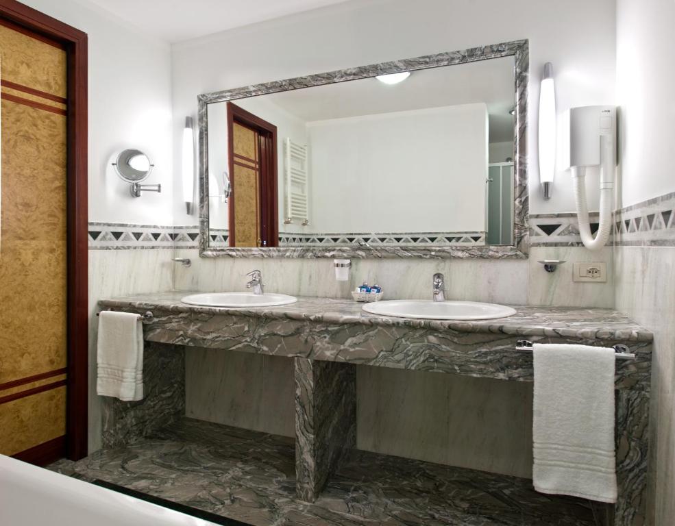 Versilia Palace Hotel - Superior Double Room With Balcony