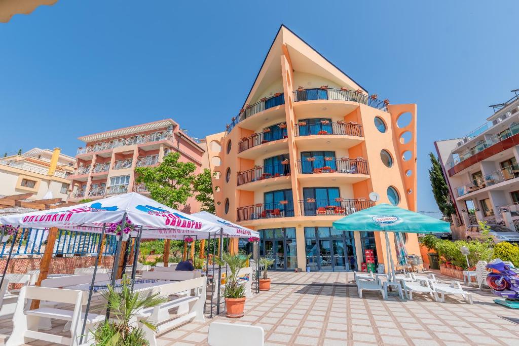 Family Hotel Evridika – Photos 1