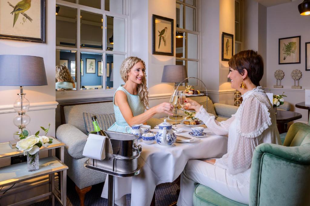 Nápoje v ubytování The Metropole Hotel Cork