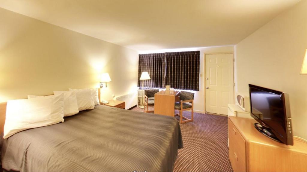Travelers Inn - Salle Queen - Non-fumeurs