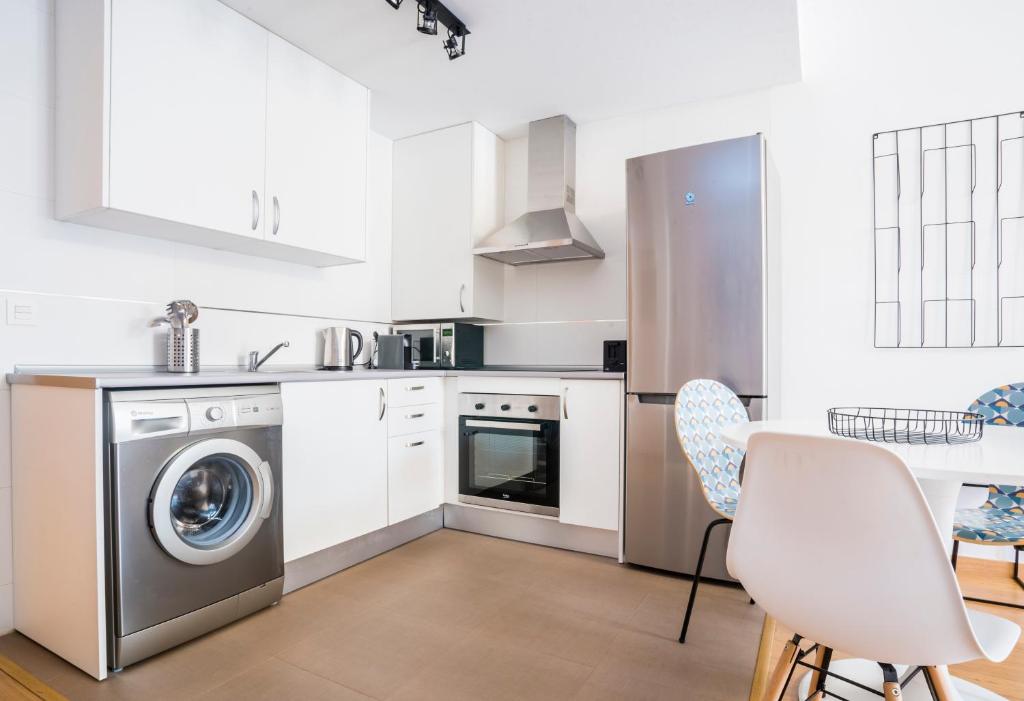 AZ El Balcón de Espoz y Mina I - Appartement Met Balkon