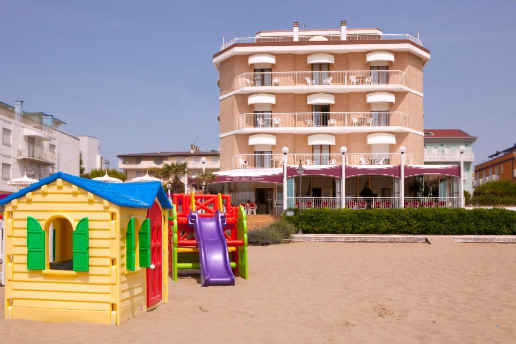Budova, kde se hotel nachází