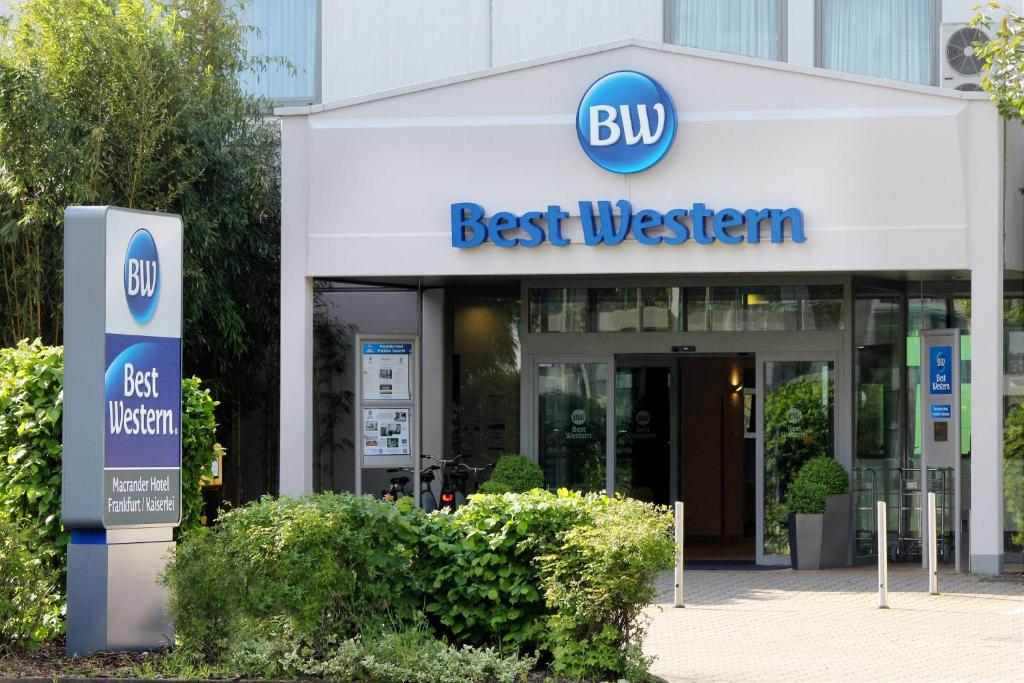 a building with a sign that reads best western at Best Western Macrander Hotel Frankfurt/Kaiserlei in Offenbach