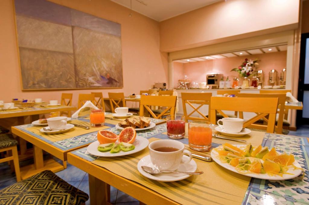 Jedzenie w hotelu lub w pobliżu